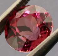 Ravishing 1.49ct rich violet pink Rhodolite Garnet solitaire