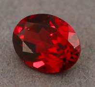 Stunning 2.06ct untreated Garnet center stone