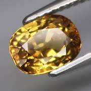 Rare collectors 1.67ct YELLOW Malaya Garnet