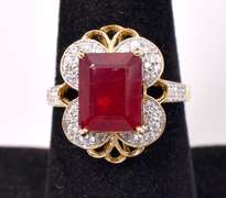 Stunning Ruby & Diamond Ring, 18KT