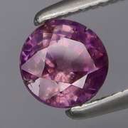 Look at this .72ct UNHEATED Tanzanian Sapphire!