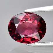 Simply lovely 1.27ct violet pink Rhodolite Garnet