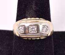 Men's Stunning Diamond Ring in 14KT