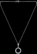 Unique 18kt White Gold Necklace Circle Diamond Pendant