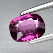 Simply lovely 1.62ct violet pink Rhodolite Garnet