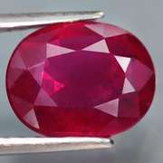 Stunning 3.08ct reddish pink Ruby