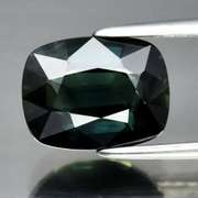 Heated only! 2.28ct blue green Sapphire