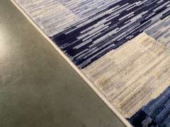 STUNNING 8' MODERN RUNNER