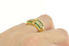 18K Yellow Gold 1.58 Ctw Emerald Diamond Wavy Band Ring