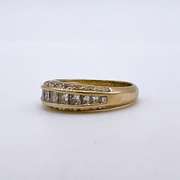 Gorgeous 18kt Gold & Diamond Band Ring