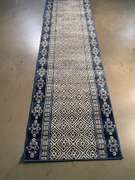 ELEGANT 10' MODERN RUNNER