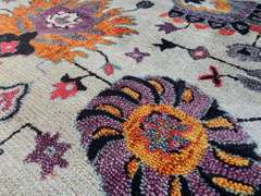 COLORFUL 8x10 RUG
