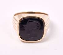 Men's Roman Intaglio Ring in Gold