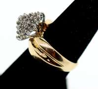 Gorgeous 10k Gold Diamond Cluster Ring