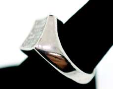 MEN'S 14K WHITE GOLD DIAMOND RING. 1.50 CARAT