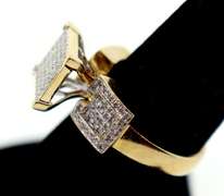 Mesmerizing Square Cluster Diamond Ring with 10k Gold