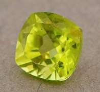Large 1.63ct Burma green Peridot