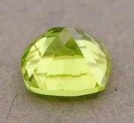 Large 1.63ct Burma green Peridot