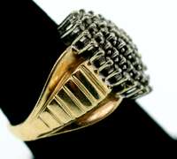 Enrapturing Oval Diamond Cluster Ring with 10k Gold