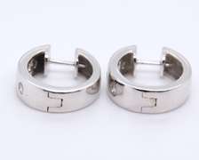Attractive White Gold 3 Stone Diamond oval Huggies