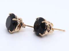 Lovely Yellow Gold Round Black Onyx Stud