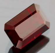 Outstanding 4.09ct deep red Spessartite Garnet