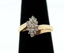 Lovely 10k Gold Diamond Cluster Ring