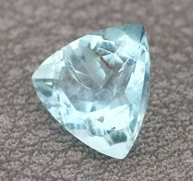 Silvery blue UNHEATED 1.60ct Aquamarine