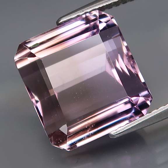 Amazing! 10.87ct bi-color unheated Ametrine