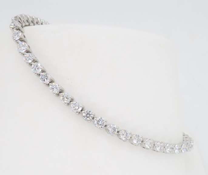 Martini Set 3.25ctw Diamond Tennis Bracelet
