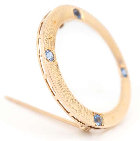 Vintage Sapphire Art Deco Filigree Open Circle Brooch