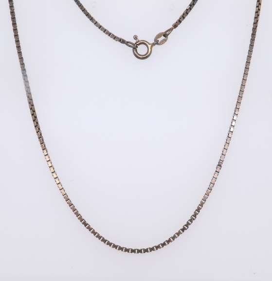 Vintage Sterling Silver Box Chain Necklace