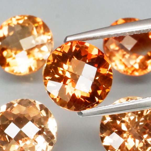 Checker top! 5 piece 11.30ct full fire Imperial Topaz set