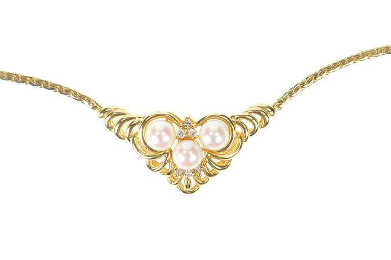 14K Yellow Gold Ornate Pearl Diamond Scrollwork Statement Necklace