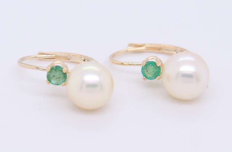 Stunning Pearl and Emerald Leverback Earrings