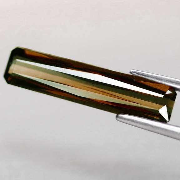 Elegant 1.30ct 16.3mm untreated Tourmaline
