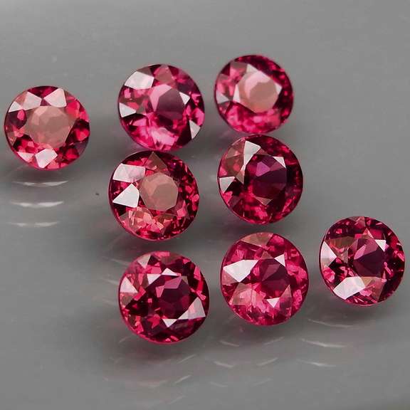 Premium solitaire cut 8.94ct VS Rhodolite Garnet set