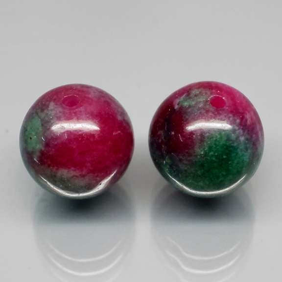 Spectacular 13.46ct red and green Ruby in Zoisite