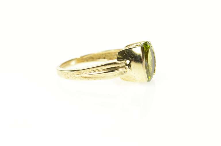 10K Yellow Gold Ornate Oval Peridot Classic Statement Ring