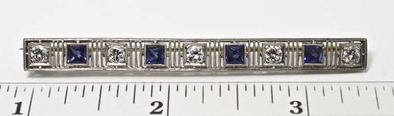 Exquisite Vintage Filigree Platinum Sapphire & Diamond Brooch