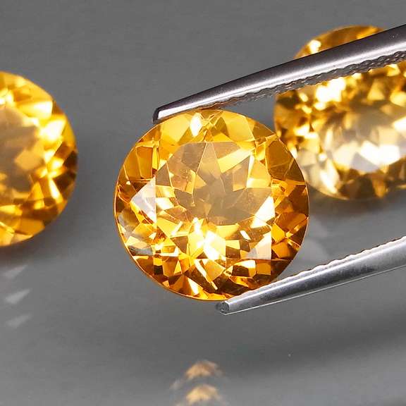 Ravishing 10.45ct top golden eye clean Citrine set