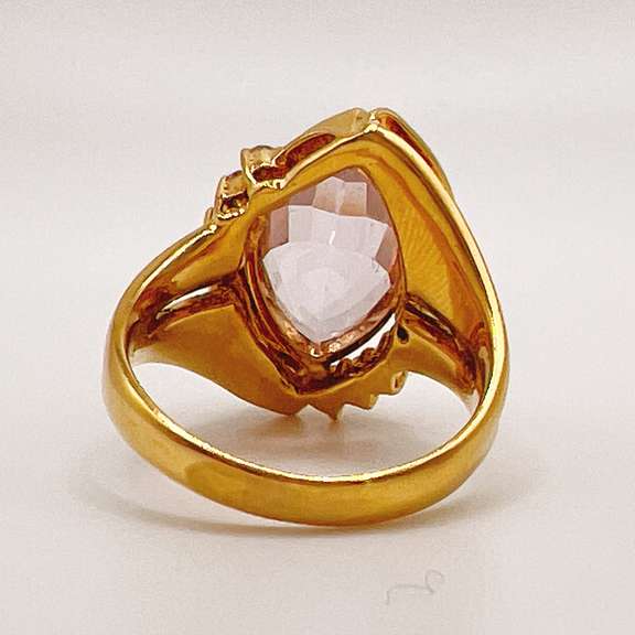 18kt Gold, Kunzite, & Diamond Cocktail Ring