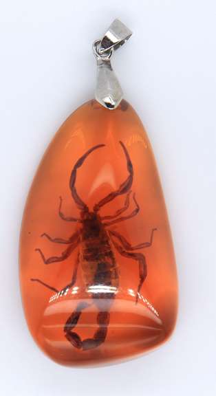 Vintage Sterling Silver Amber Pendant