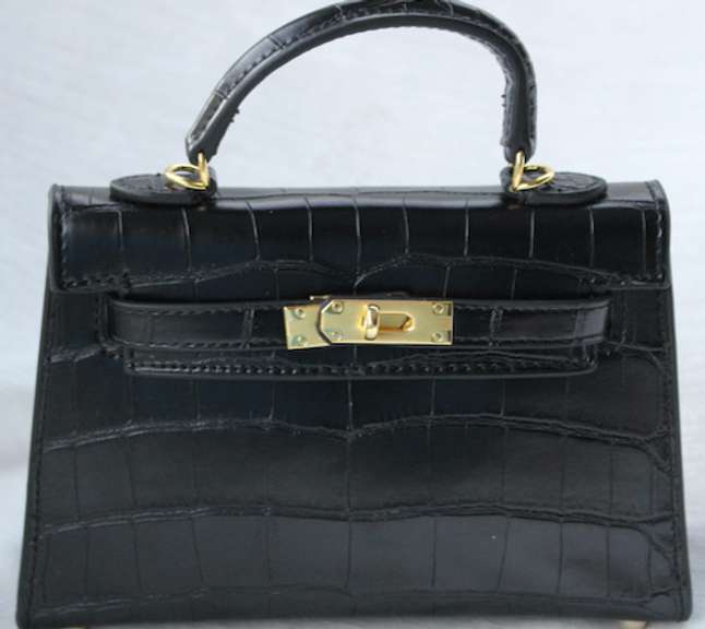 Timeless Stylish Designer Style Hand Bag