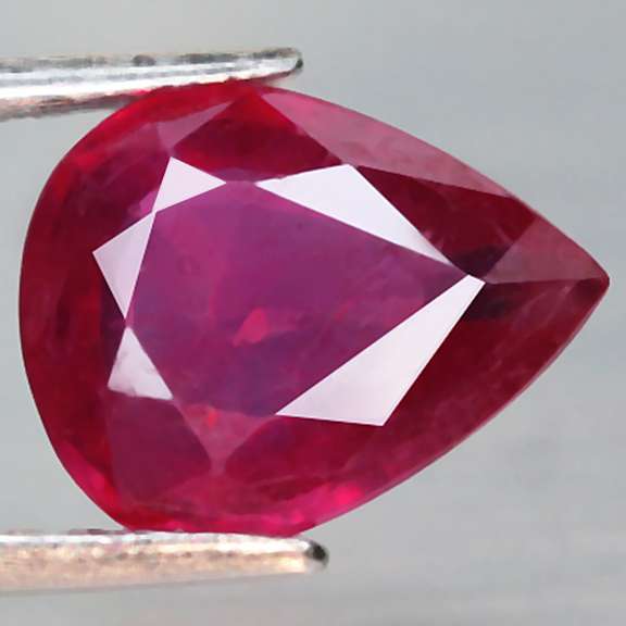 Stunning 2.35ct pear cut imperial red Ruby