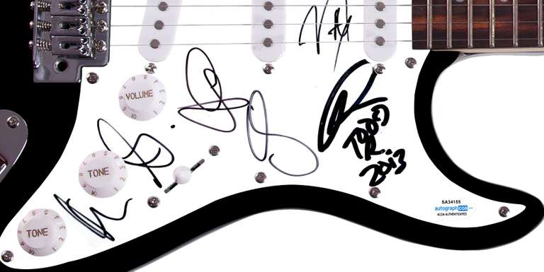 Robert Johnson Tribute Concert Autographed Guitar Rundgren Gray Wimbish Reid ACOA