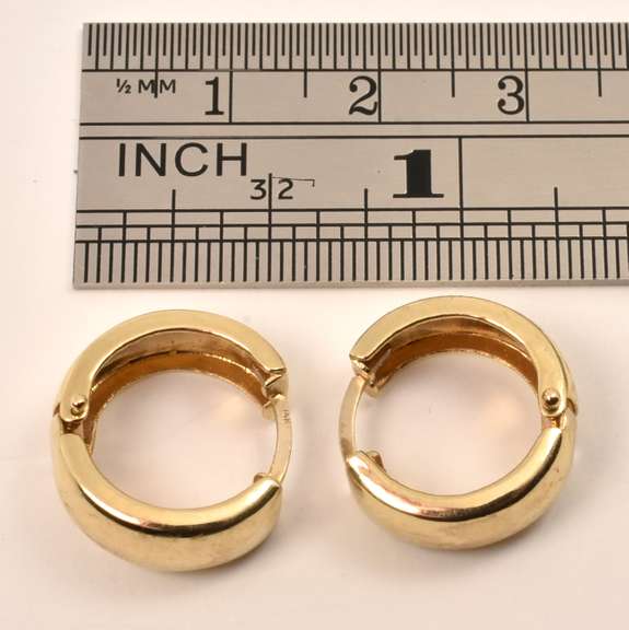 Easy to Wear Wide Huggie Earrings