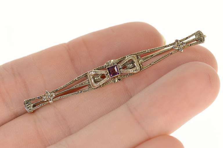 10K White Gold Art Deco Princess Amethyst Etched Bow Bar Pin/Brooch