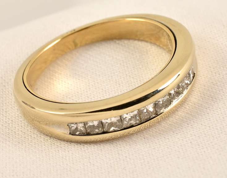 Easy to Wear Channel Set Diamond Band