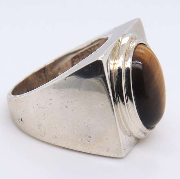 Sterling Silver Signed Tiger Eye Ring
